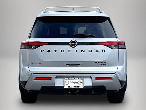 Certified 2023 Nissan Pathfinder Platinum w/ Black Appearance Package AWD/4WD image 6
