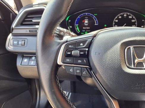 Used 2023 Honda Accord Touring image 10