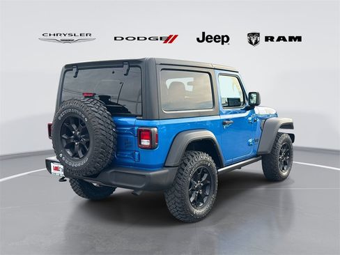 Used 2022 Jeep Wrangler Willys image 3