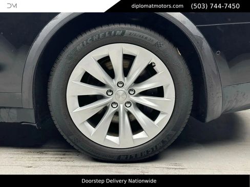 Used 2017 Tesla Model X 100D image 36