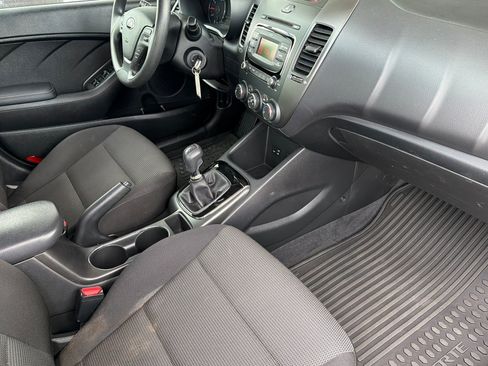Used 2018 Kia Forte LX FWD image 16