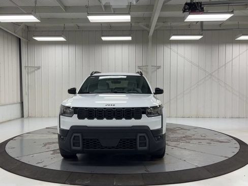 New 2026 Jeep Cherokee Laredo AWD/4WD image 3