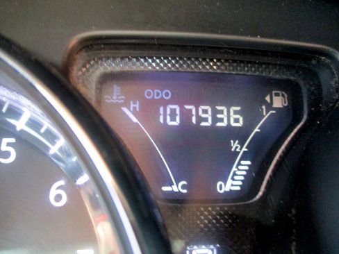 Used 2018 Nissan Versa SV image 12