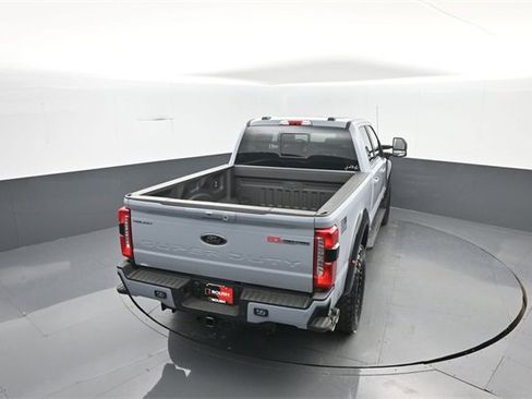 New 2026 Ford F250 Lariat w/ Black Appearance Package image 24