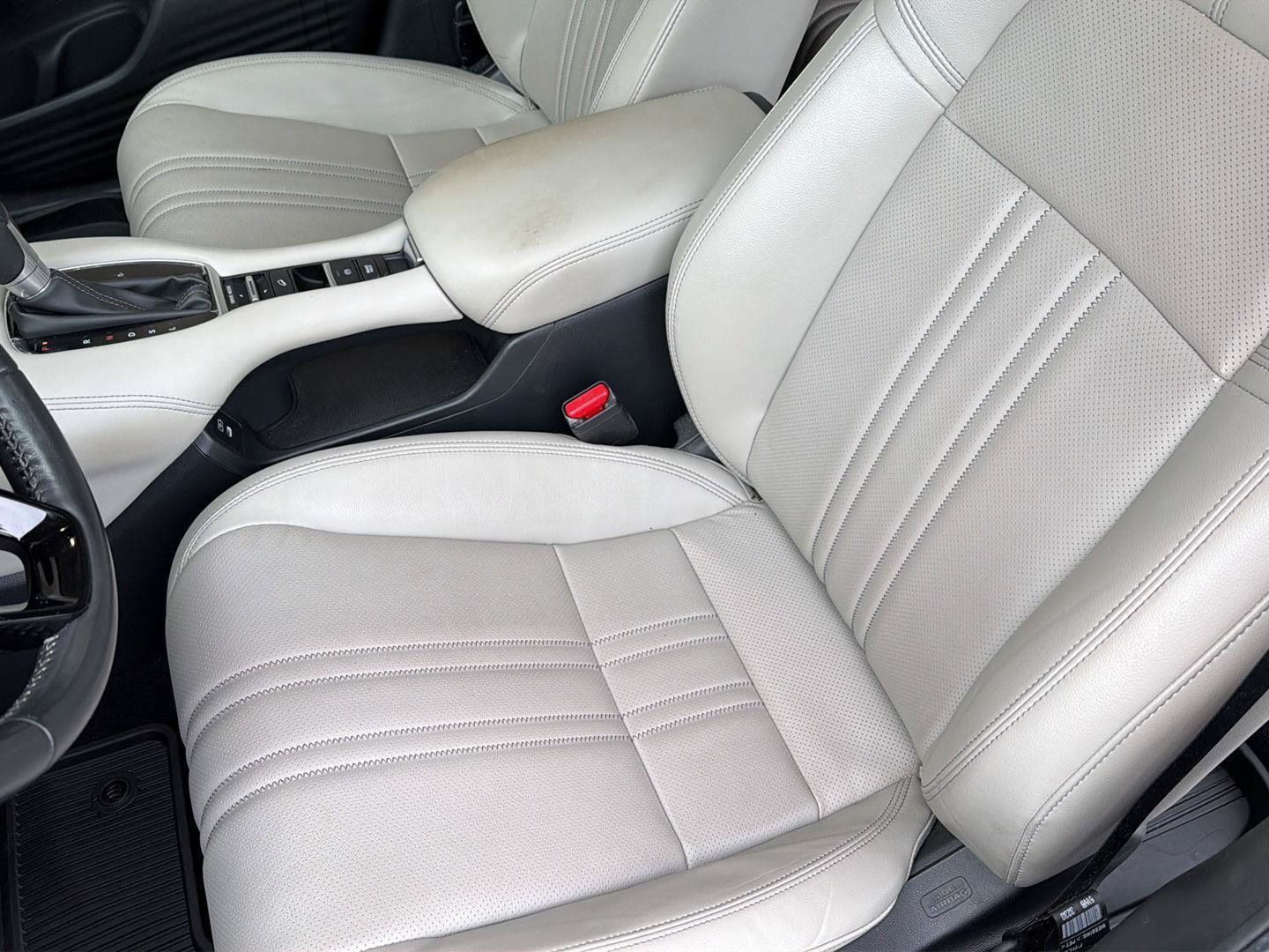 Used 2024 Honda HR-V EX-L image 30