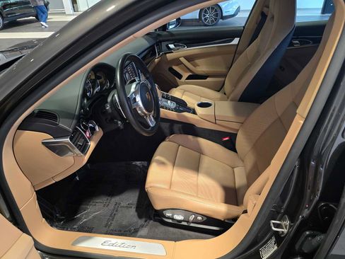 Used 2016 Porsche Panamera 4 AWD/4WD image 22