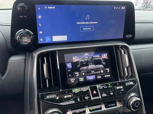 Used 2024 Lexus LX 600 F Sport image 22