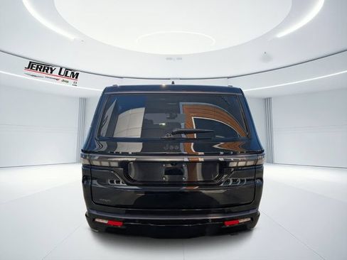 New 2026 Jeep Grand Wagoneer Summit w/ Rear Seat Video Group I AWD/4WD image 4