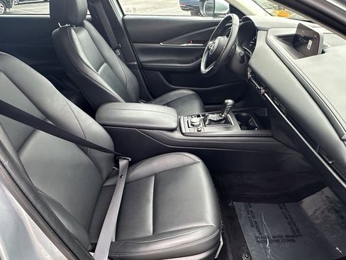 Used 2021 MAZDA CX-30 FWD 2.5 S w/ Select Package image 17