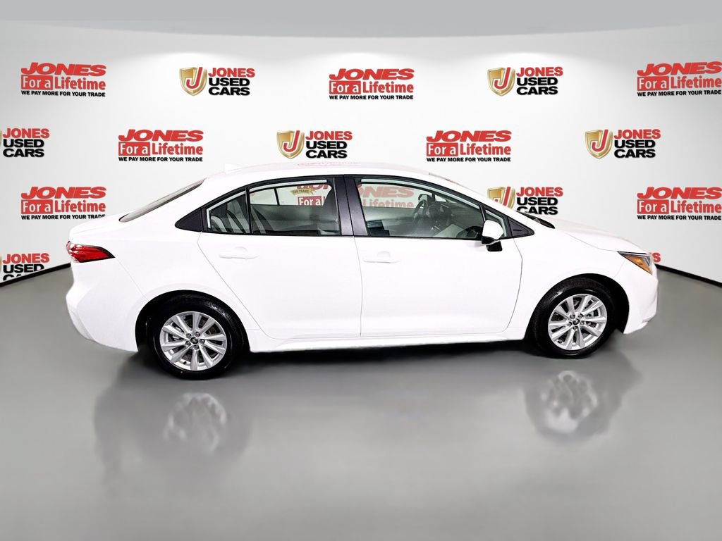 Certified 2026 Toyota Corolla LE w/ LE Premium Package FWD image 17