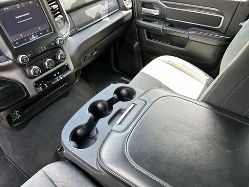 Used 2024 RAM 3500 Big Horn image 21