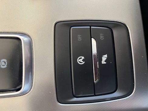 Used 2024 Ford Edge Titanium AWD/4WD image 19