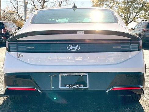 New 2026 Hyundai Sonata SEL image 4