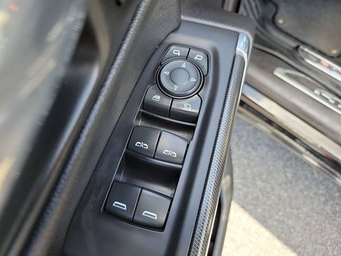 Certified 2021 GMC Sierra 1500 AT4 w/ Technology Package AWD/4WD image 24