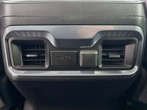 Used 2020 GMC Sierra 1500 Elevation AWD/4WD image 22