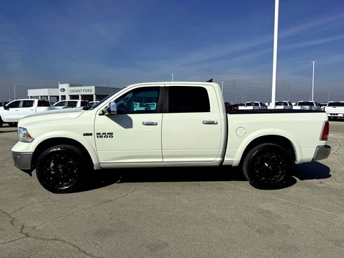 Used 2016 RAM 1500 Laramie w/ Convenience Group image 10