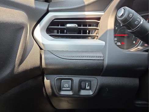 Used 2021 GMC Acadia SLT w/ Elevation Edition FWD image 22