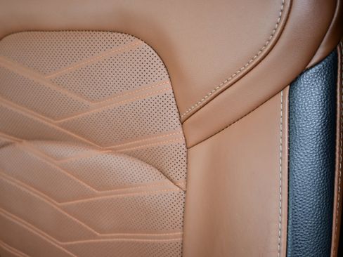 Certified 2023 Nissan Pathfinder Platinum w/ Cargo Package image 26