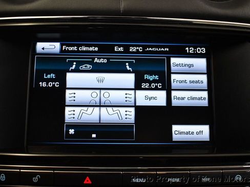 Used 2015 Jaguar XJ image 46