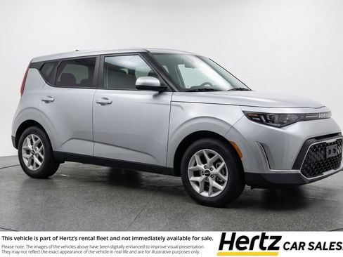 Used 2025 Kia Soul LX w/ LX Technology Package image 1