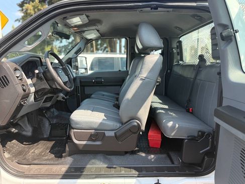 Used 2011 Ford F450 XL w/ PWR Equipment Group AWD/4WD image 32