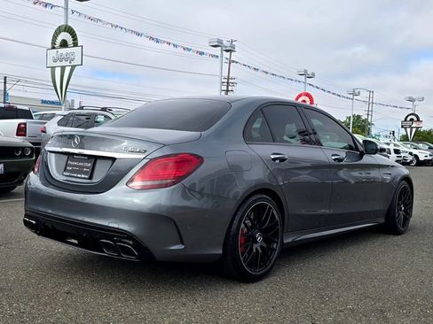 Used 2020 Mercedes-Benz C 63 AMG S image 4