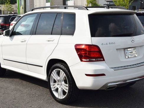 Used 2015 Mercedes-Benz GLK 350 4MATIC image 7