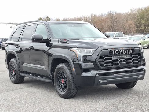 Used 2023 Toyota Sequoia TRD Pro image 3