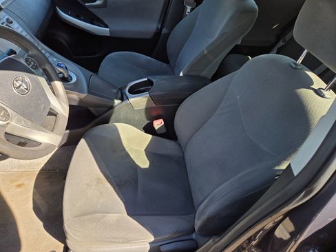 Used 2012 Toyota Prius Prime Plug-In Hybrid image 8