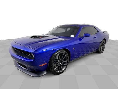 Used 2020 Dodge Challenger R/T Scat Pack w/ Shaker Package RWD image 4