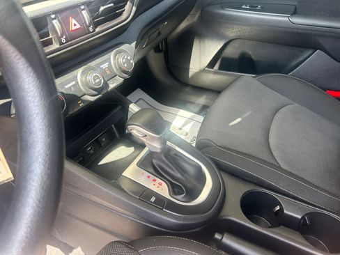 Used 2024 Kia Forte LXS FWD image 19