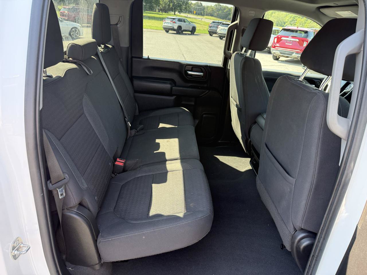 Used 2023 Chevrolet Silverado 2500 LT AWD/4WD image 12