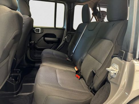 Used 2023 Jeep Wrangler Unlimited Sport AWD/4WD image 14