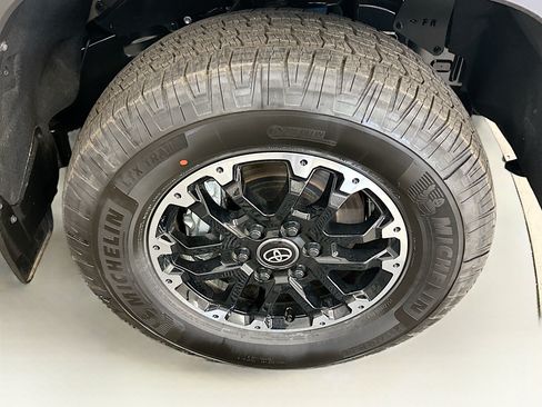 Used 2026 Toyota Tundra SR5 w/ TRD Off-Road Package AWD/4WD image 35