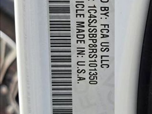 Used 2024 Jeep Wagoneer L Series II w/ Flexible Seating Group image 24