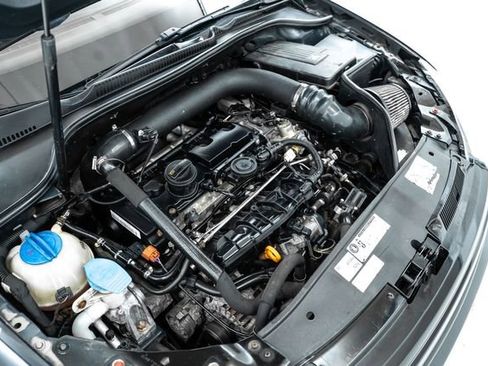 Used 2013 Volkswagen Golf 4Motion Big Turbo with Many image 15