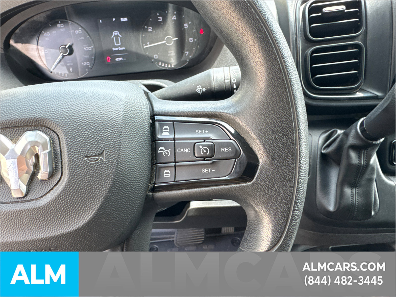 Used 2025 RAM ProMaster 2500 w/ Convenience Group FWD image 24