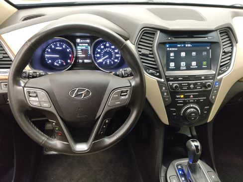 Used 2018 Hyundai Santa Fe Limited w/ Cargo Package FWD image 22