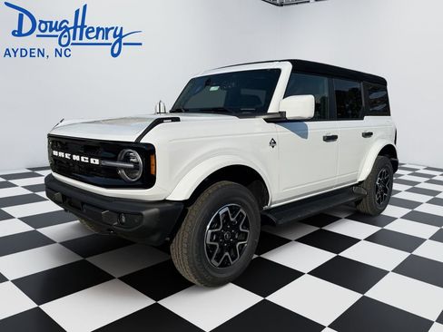 New 2026 Ford Bronco Outer Banks AWD/4WD image 33