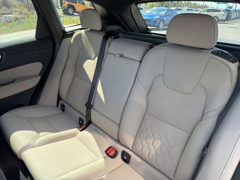 New 2026 Volvo XC60 T8 Plus w/ Climate Package AWD/4WD image 22