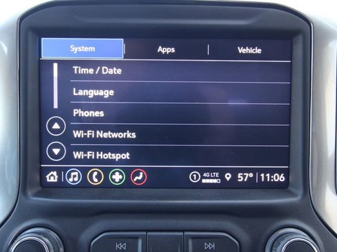 Used 2021 Chevrolet Silverado 1500 LT Trail Boss w/ Convenience Package II image 34