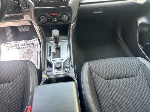 Used 2021 Subaru Forester Premium AWD/4WD image 11