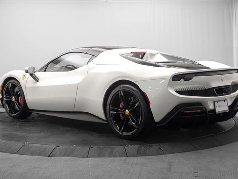 Used 2025 Ferrari 296 GTS RWD image 13