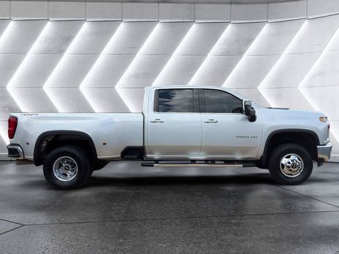 Used 2020 Chevrolet Silverado 3500 LTZ w/ LTZ Plus Package AWD/4WD image 2