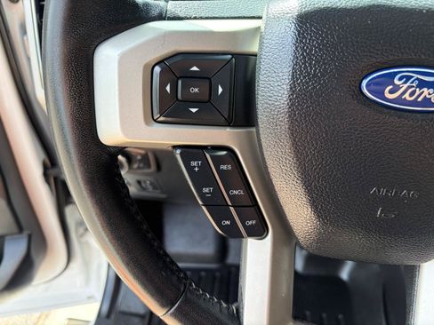 Used 2018 Ford F150 Lariat AWD/4WD image 16