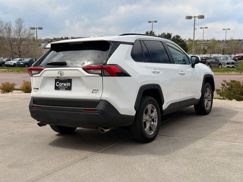 Used 2025 Toyota RAV4 XLE AWD/4WD image 6