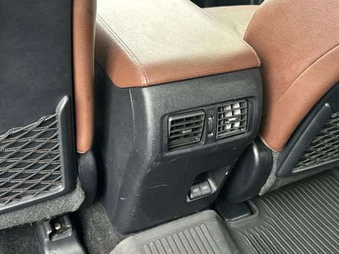 Used 2023 Toyota 4Runner Limited image 17