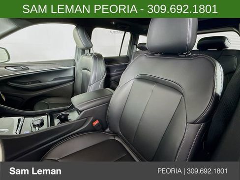 New 2025 Jeep Grand Cherokee Limited image 21