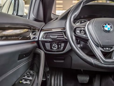 Used 2019 BMW 540i xDrive w/ Convenience Package AWD/4WD image 26