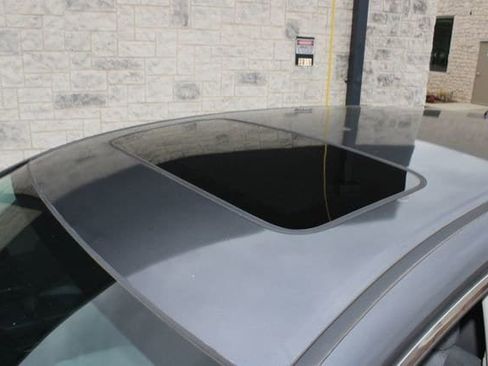 Used 2016 Honda CR-V EX image 4